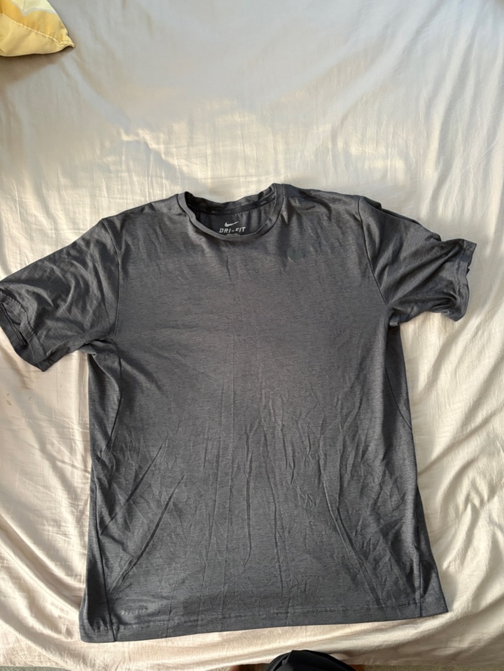 Nike Men's Short Sleeve Dri-FIT T-Shirt - Charcoal Gray